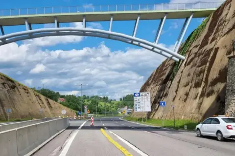 Jakie są prędkości na autostradzie w Polsce? Uniknij mandatów!