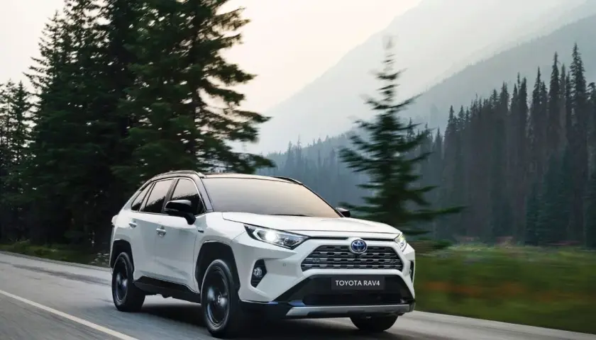 Toyota RAV4 jaki silnik wybrać, aby uniknąć kosztownych błędów?