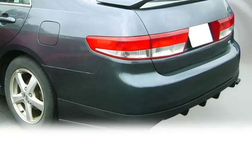 Spoiler Honda Accord - Zwiększ stabilność i styl swojego auta