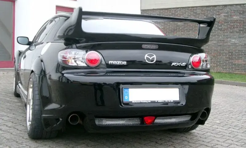 Spoilery do Mazda RX-8: poprawa stylu i osiągów bez zbędnych kosztów